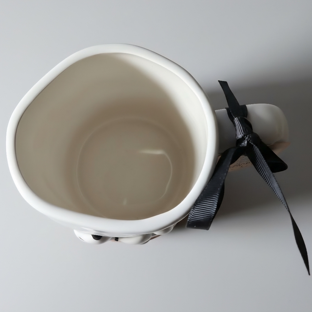 Rae Dunn Peanuts Snoopy Caught In Your Web Halloween 3D Doghouse Ceramic Mug - Picture 4 of 7